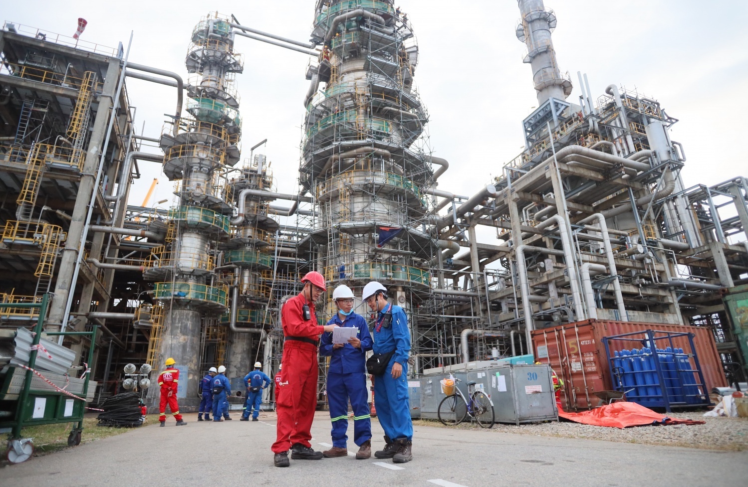 Tác phẩm Thơ “Tôi yêu Petrovietnam””